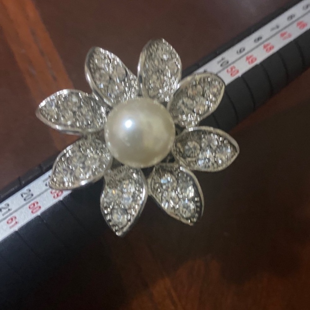 Flower ring